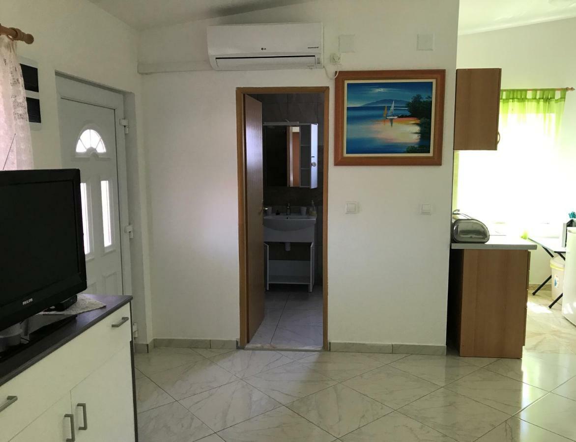 Apartmani Darija Vir Exterior foto